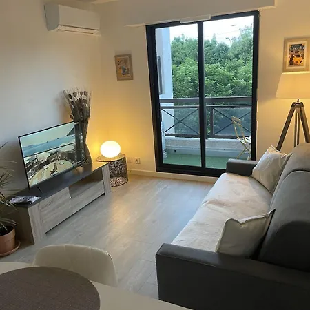 Apartment Au Coeur De La Napoule, Plages Et Village A Pied Mandelieu-la-Napoule