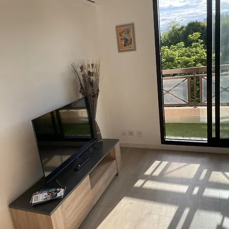 Au Coeur De La Napoule, Plages Et Village A Pied Mandelieu